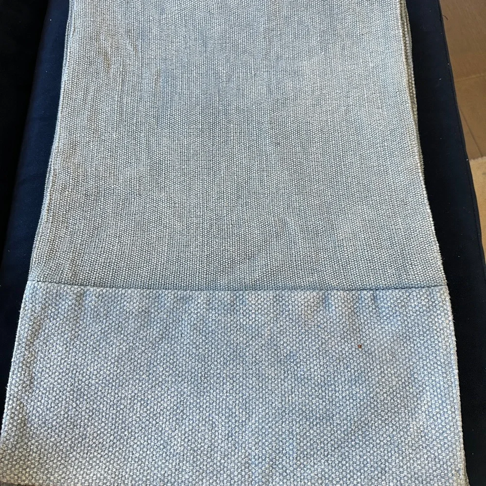 8 west elm 100% cotton blue placemats